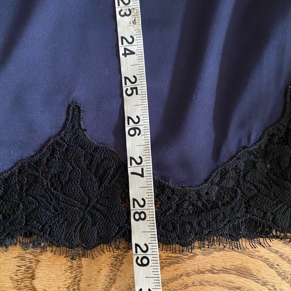 Sandro navy blue sweater with satin and lace - Picture 7 of 10